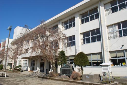 山中小学校の画像