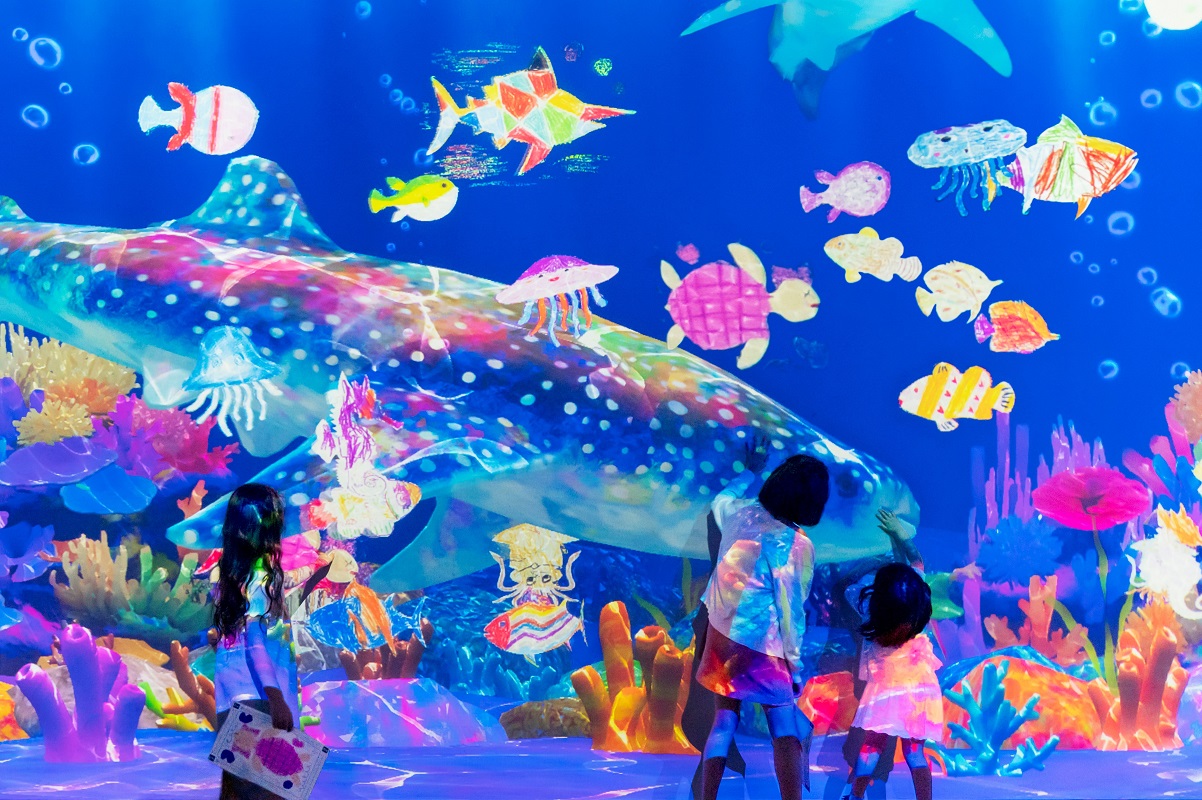 お絵かき水族館cチームラボ